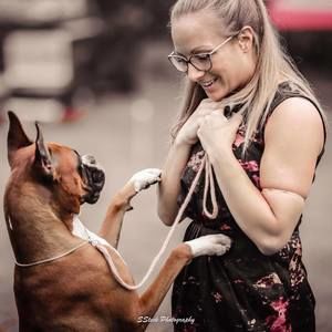 Meet your Posher, Casey